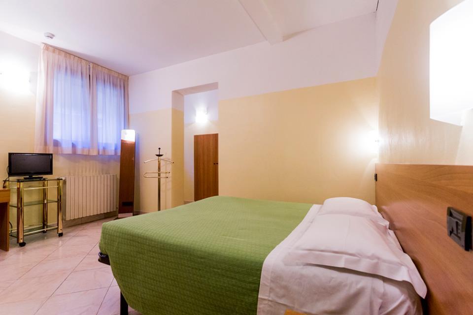 Hotel Fattori Bologna Esterno foto