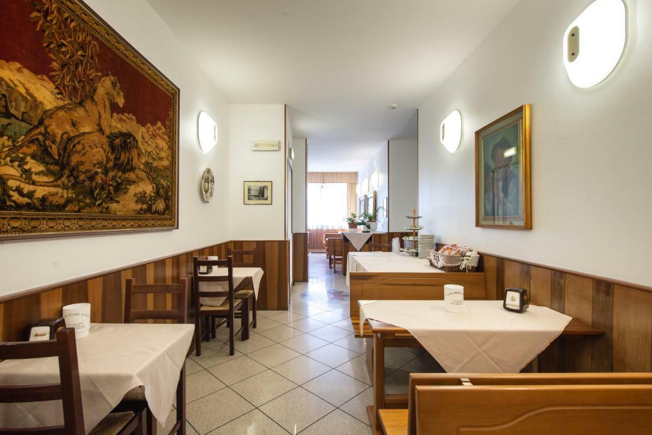 Hotel Fattori Bologna Esterno foto